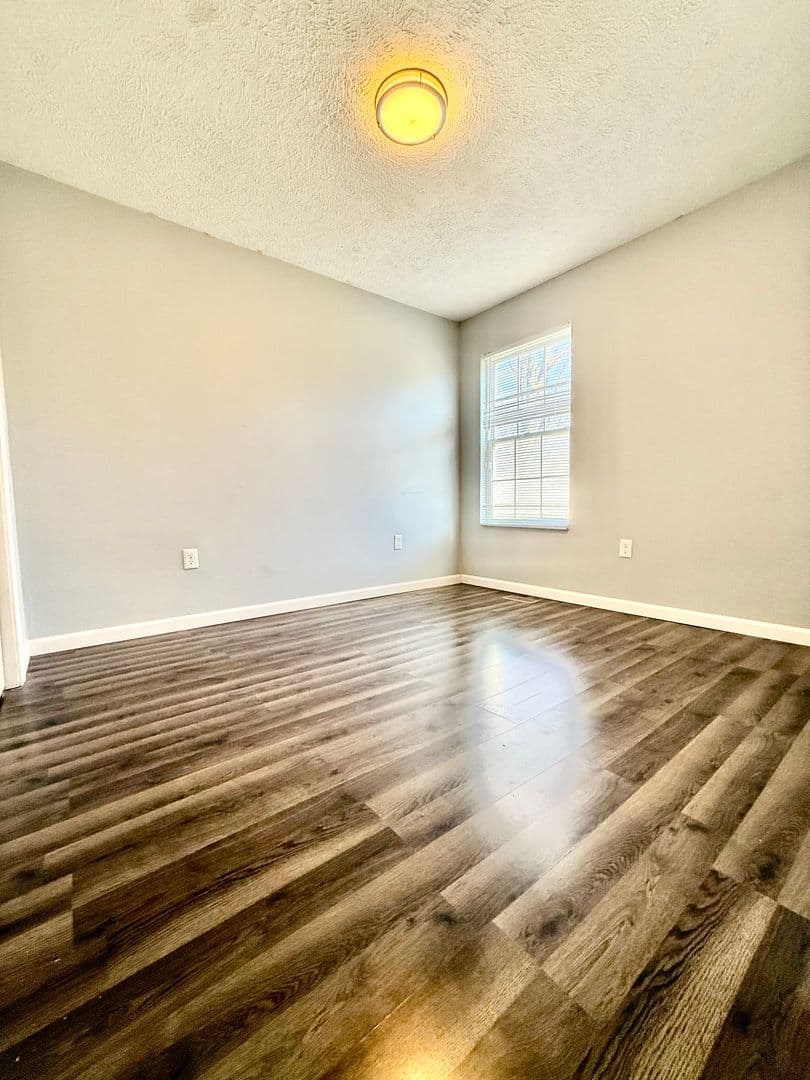 Bloomington House: 424 N. Hay Street