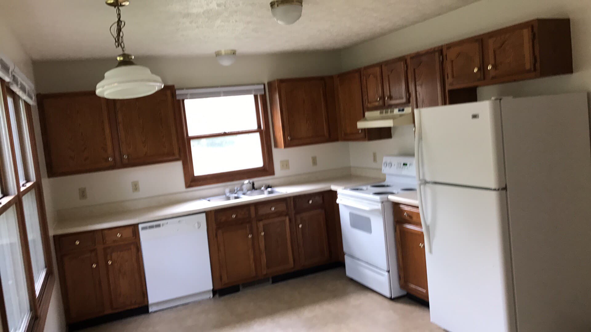 Bloomington House: 500 Eastside Drive