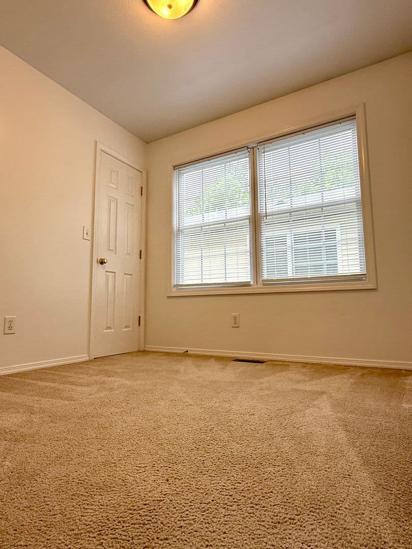 Bloomington House: 217 S. Roosevelt