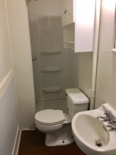 Bloomington House: 510 E. Smith Ave. Apt. 2