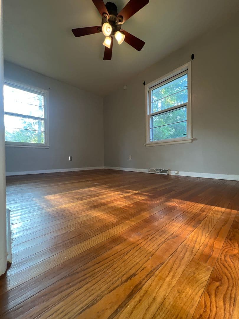 Bloomington House: 1814 E. Southdowns