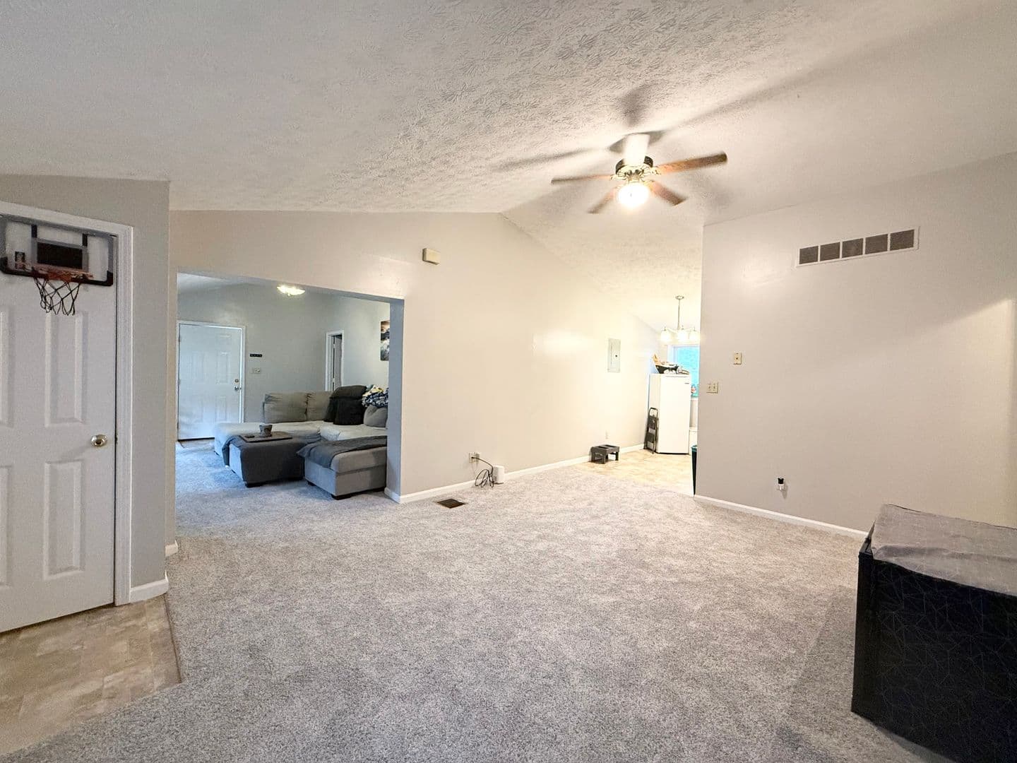 Bloomington House: 509 Duncan Drive
