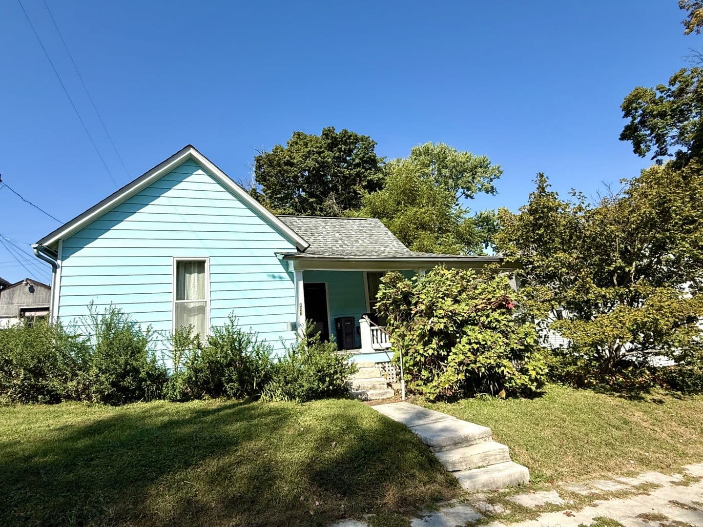 Bloomington House: 320 S Jackson St.