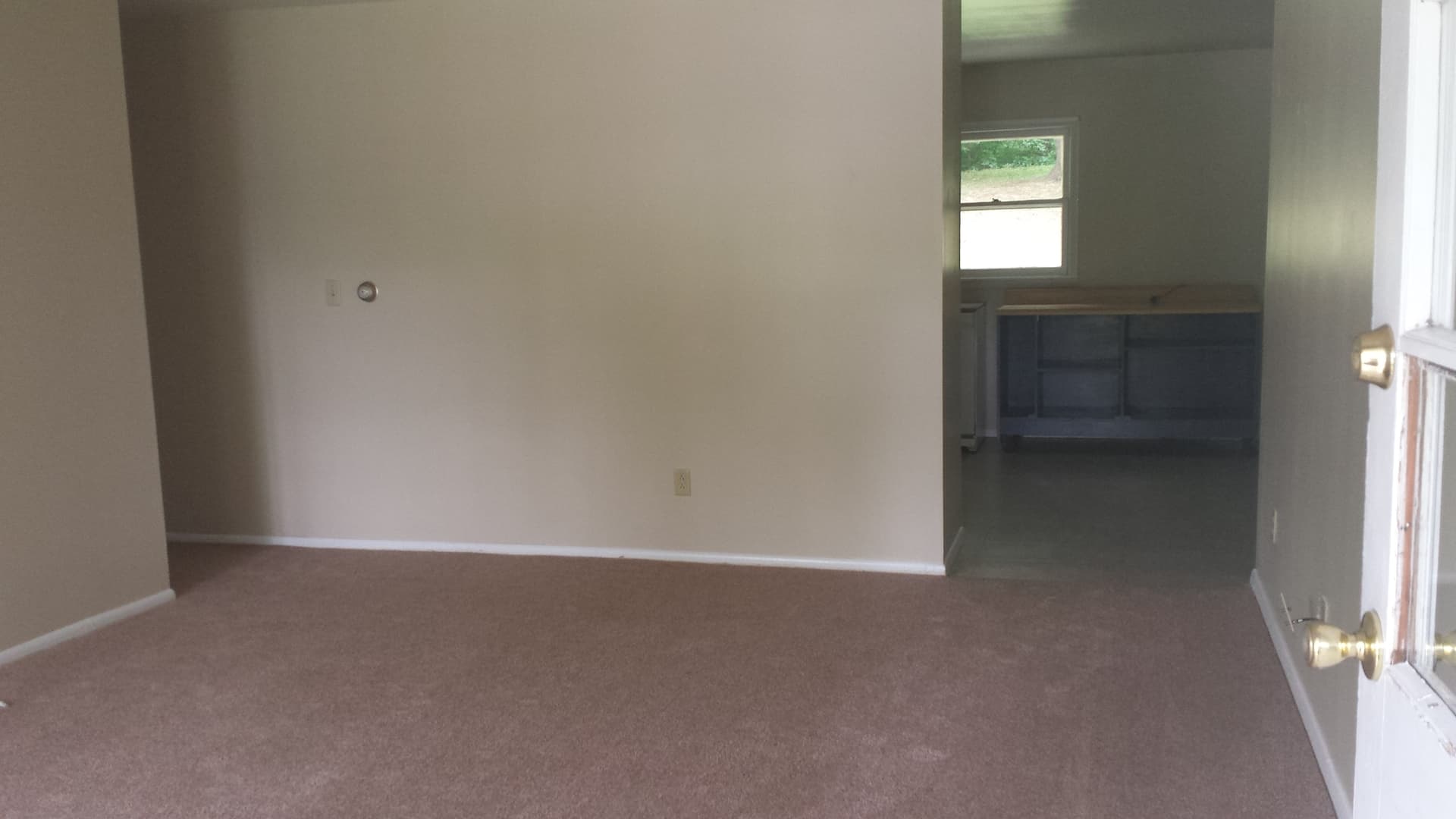Bloomington House: 3301 N Valleyview Drive