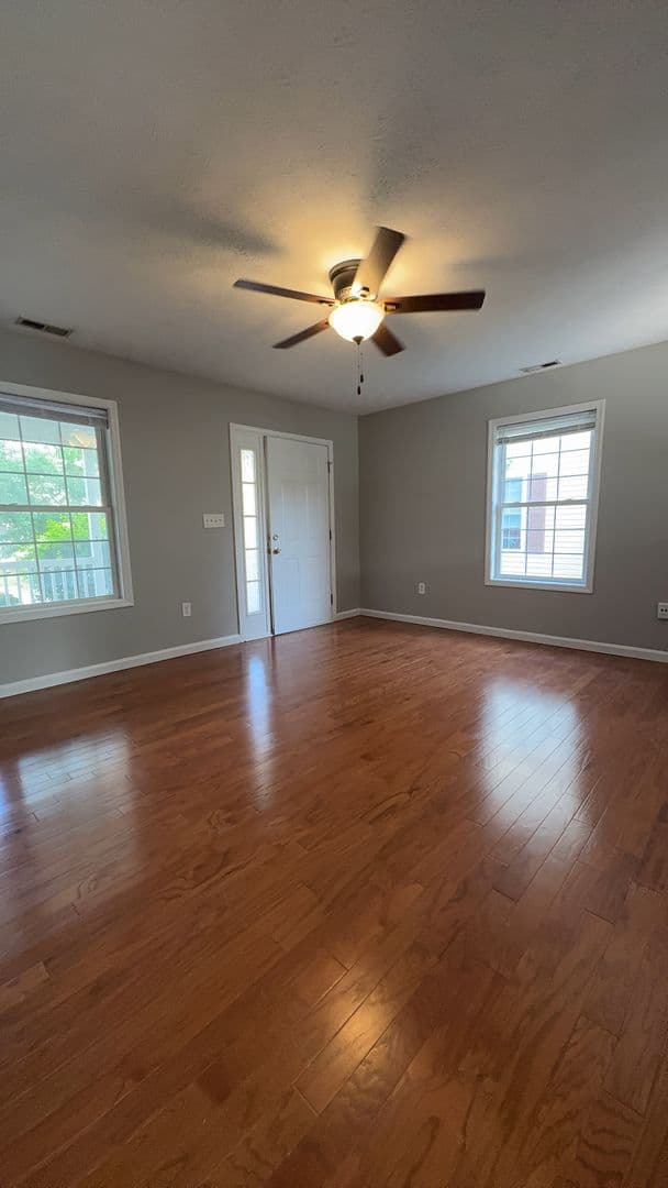 Bloomington House: 1327 Cobble Creek Circle