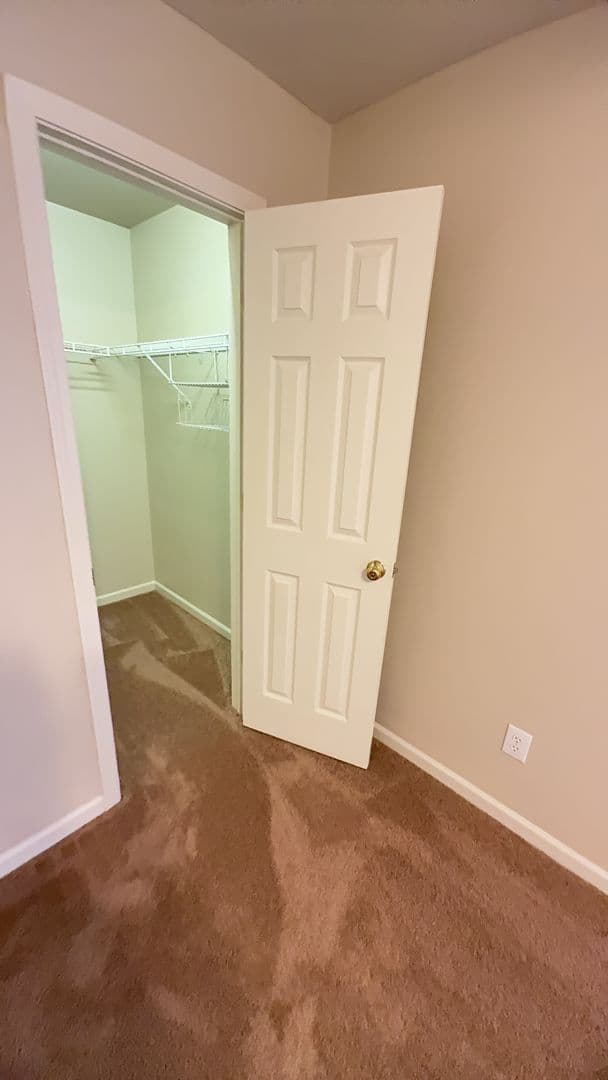 Bloomington House: 2616 Oaklawn Court