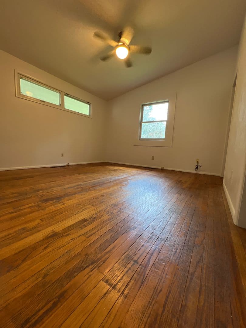 Bloomington House: 2518 E. 7th St