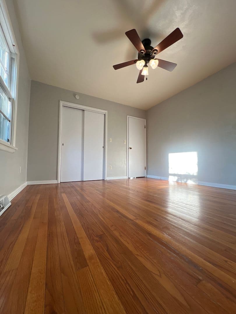 Bloomington House: 1814 E. Southdowns