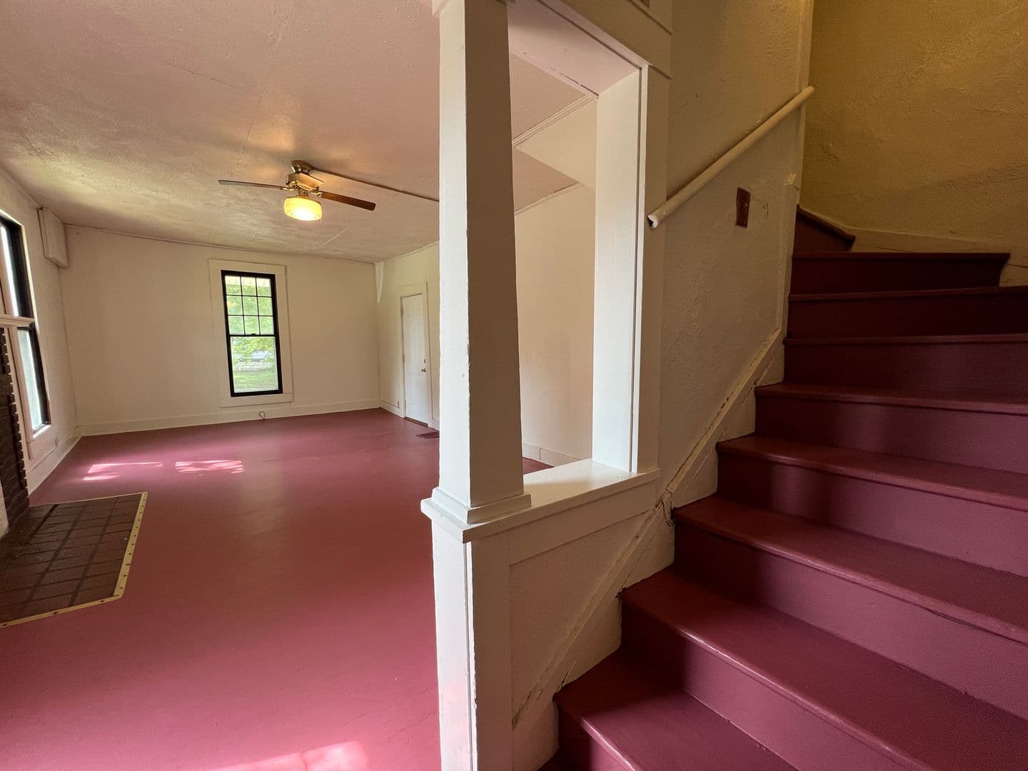 Bloomington House: 805 N. Park