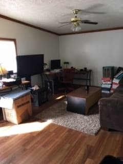 Ellettsville House: 115 W. Temperance Unit # 3