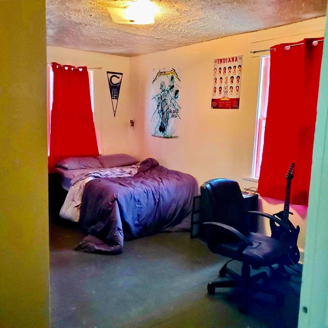 Bloomington House: 523 S. Park