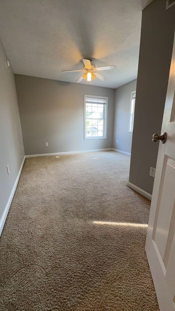 Bloomington House: 1327 Cobble Creek Circle