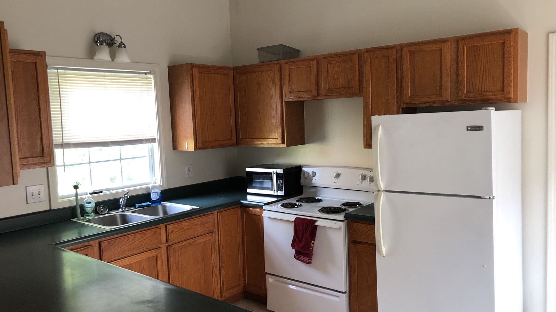 Bloomington House: 215 S. Roosevelt