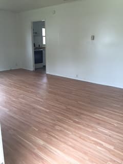 Bloomington House: 105 S. Bryan