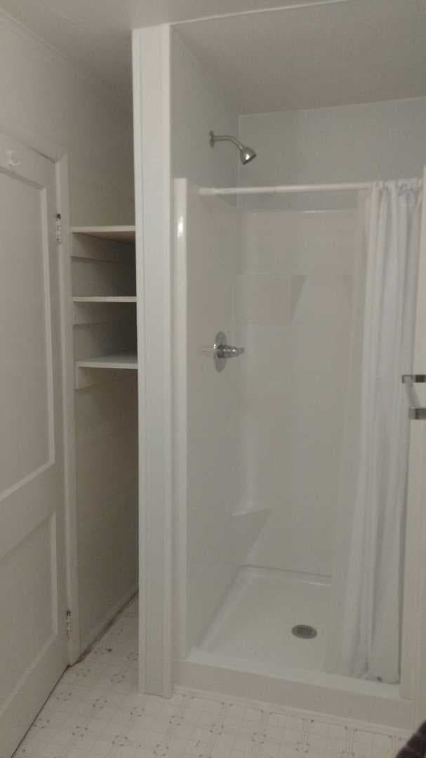 Bloomington House: 105 S. Bryan