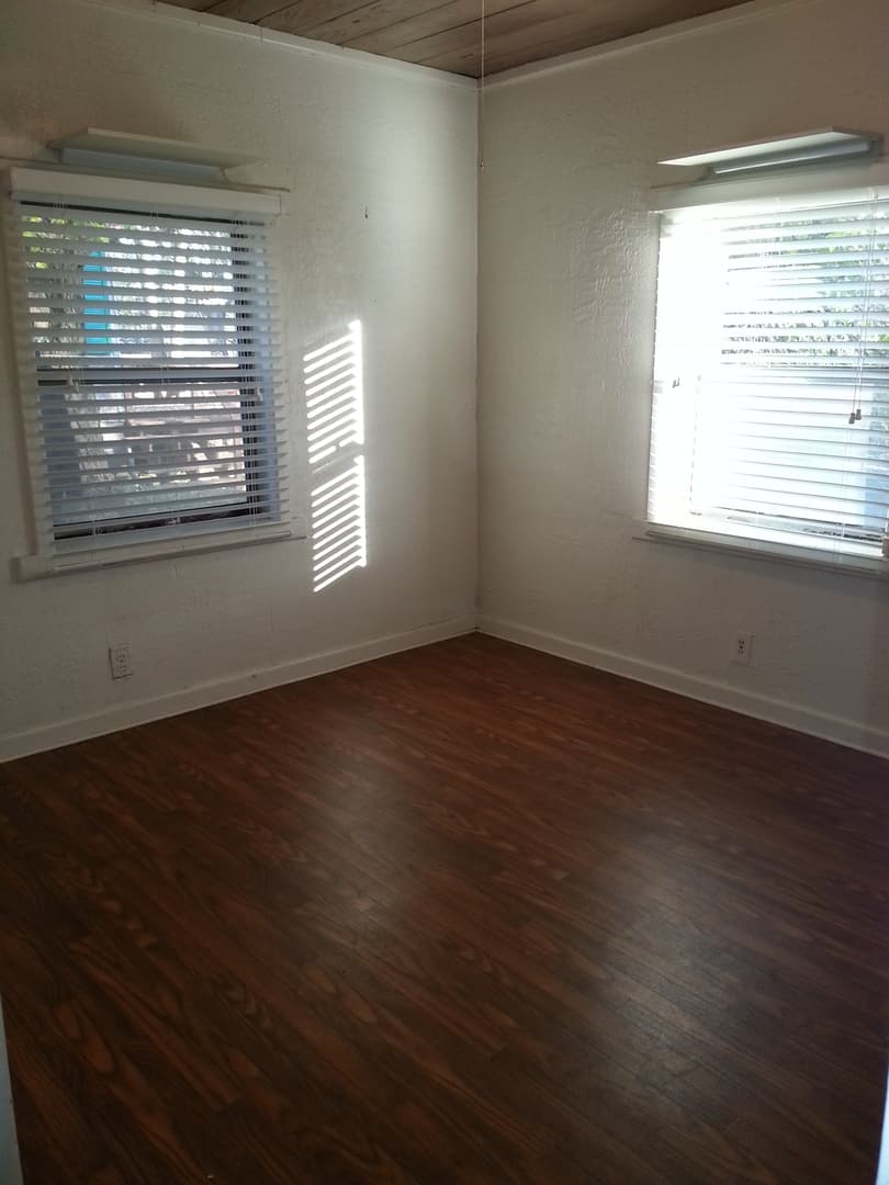 Bloomington House: 134 N. Clark