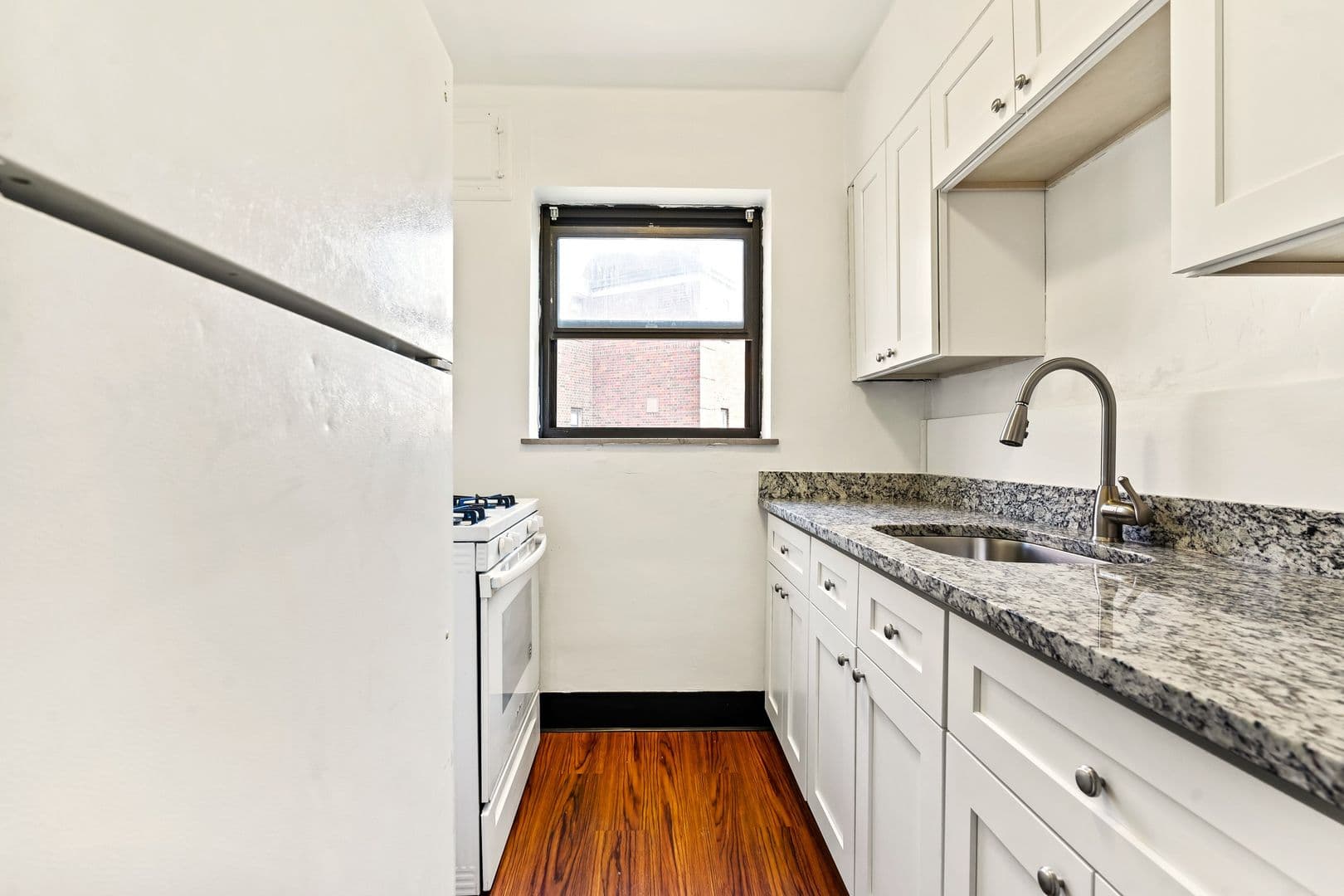 Pittsburgh Apartment: 3336 Brownsville Rd