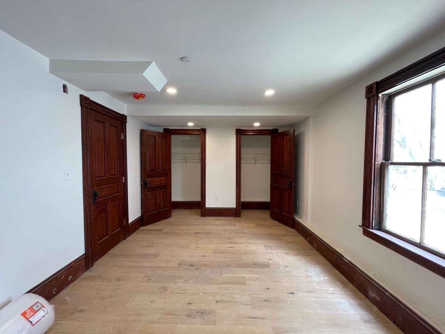 Leominster Apartment: 41 Summer St