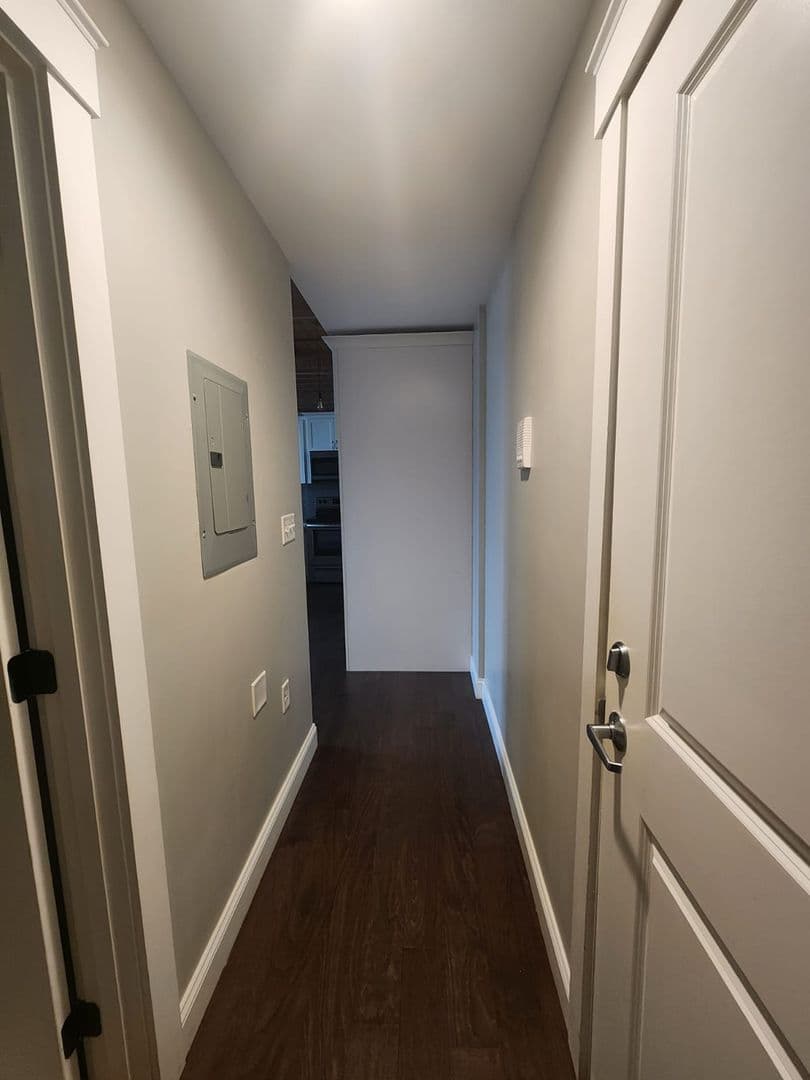 Leominster Apartment: 45 Summer St