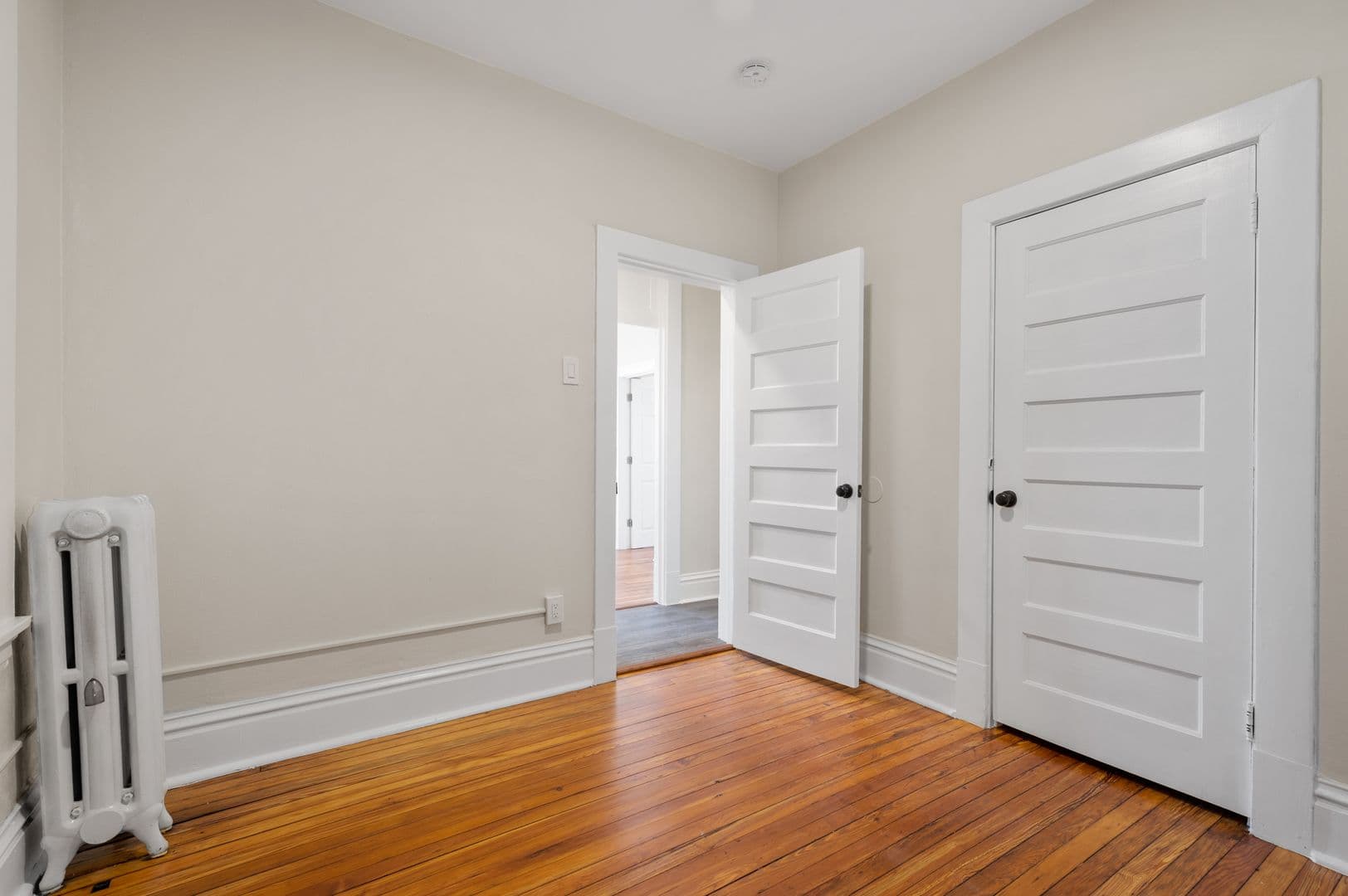 Pittsburgh Apartment: 701 Brownsville Rd
