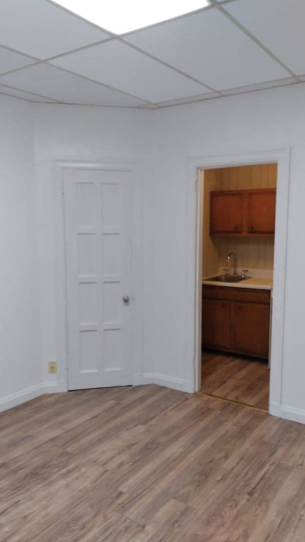 Rumford Apartment: 25 Hartford St