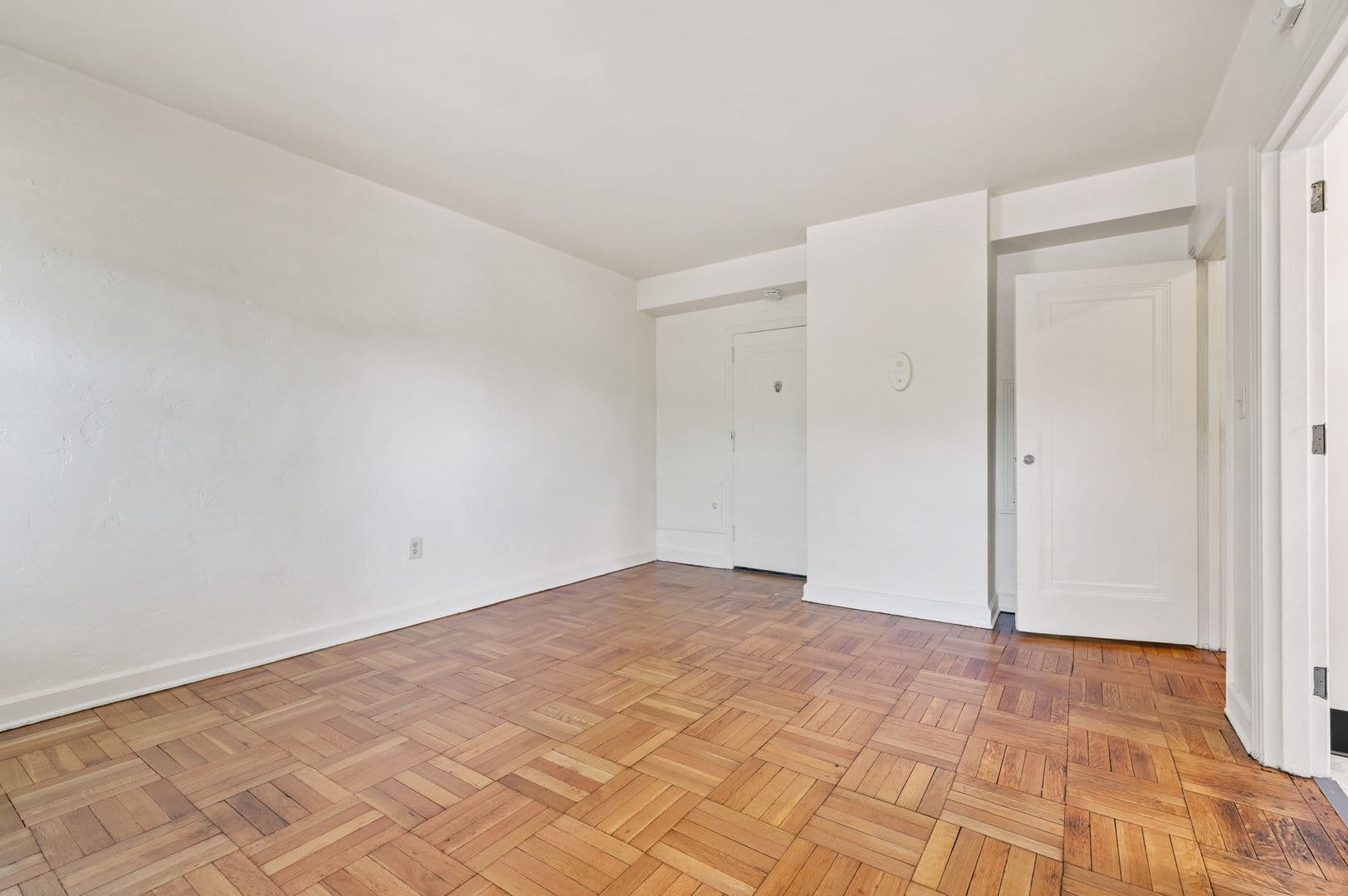 Pittsburgh Apartment: 3336 Brownsville Rd