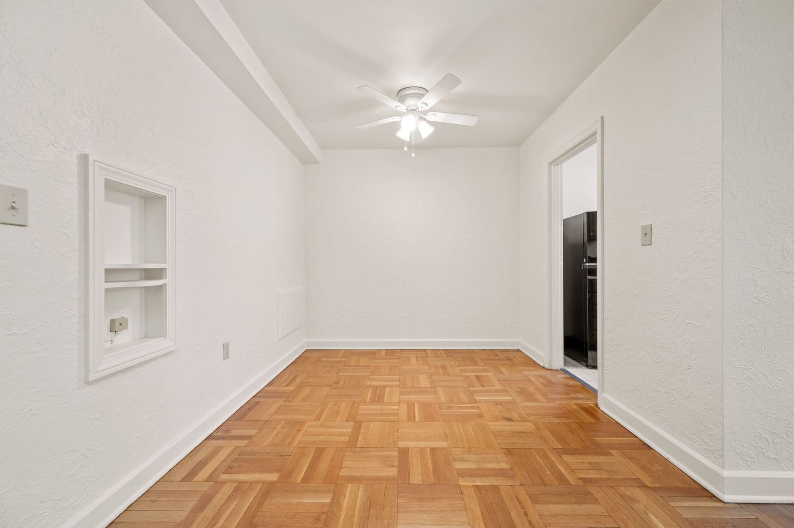 Pittsburgh Apartment: 3336 Brownsville Rd