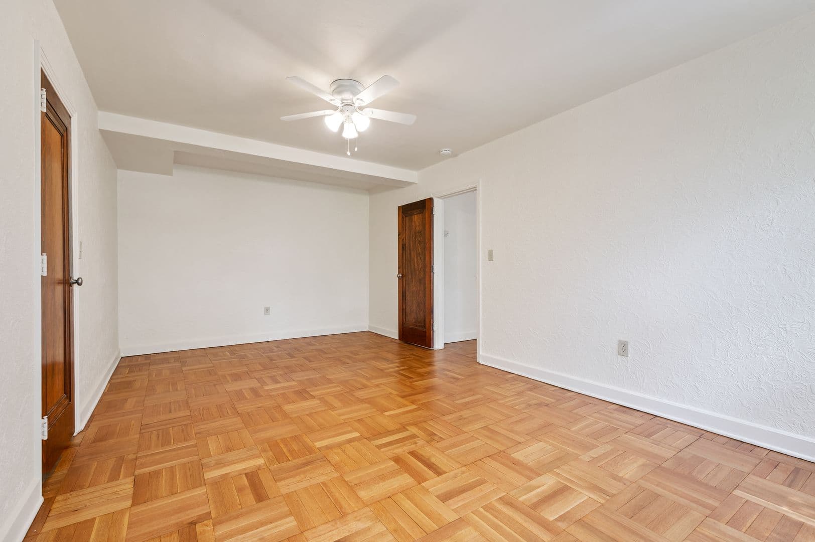 Pittsburgh Apartment: 3336 Brownsville Rd
