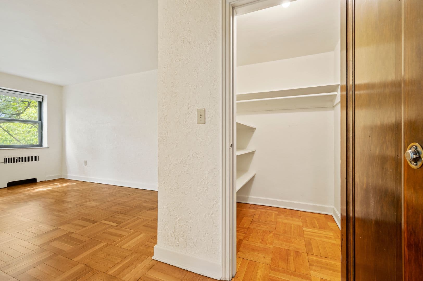 Pittsburgh Apartment: 3336 Brownsville Rd