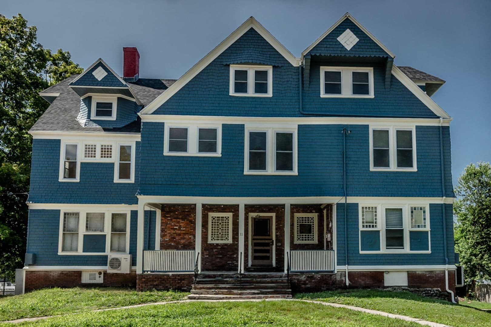 Haverhill Apartment: 11 Park St