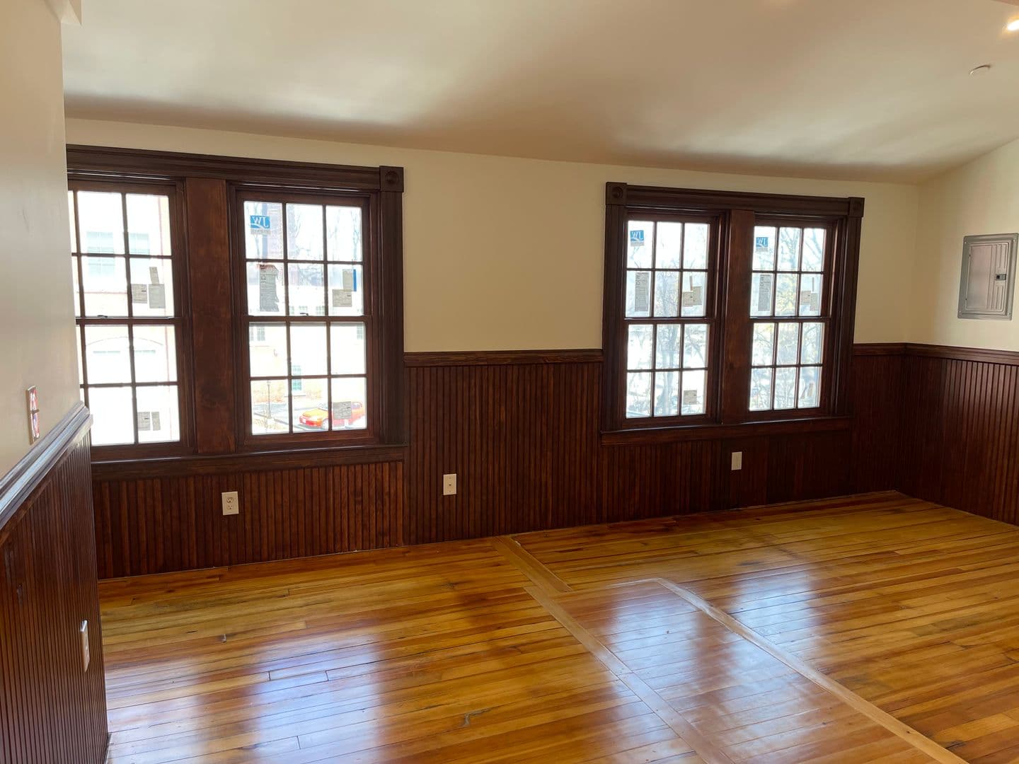 Leominster Apartment: 41 Summer St