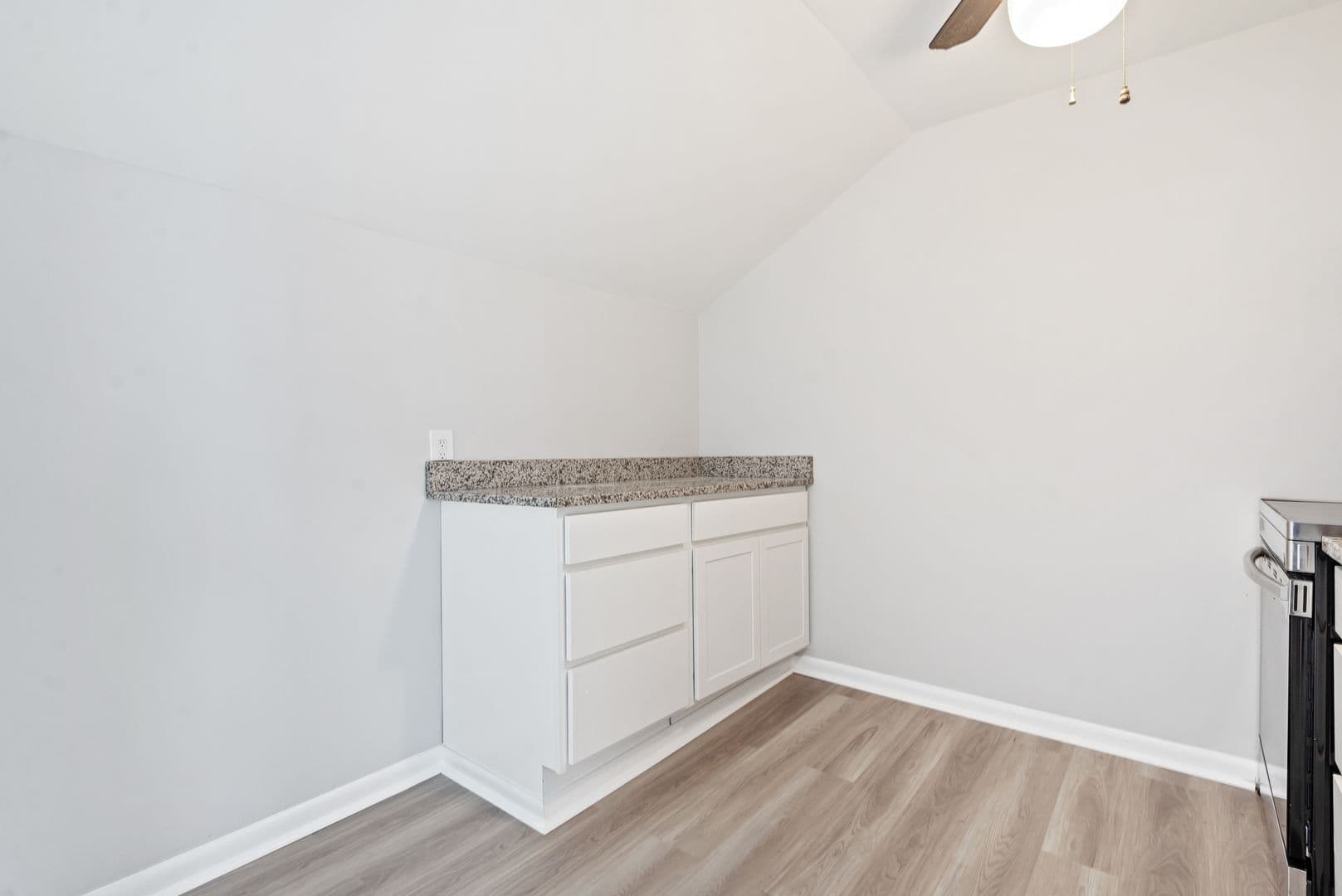 Pittsburgh Apartment: 110 Butler St