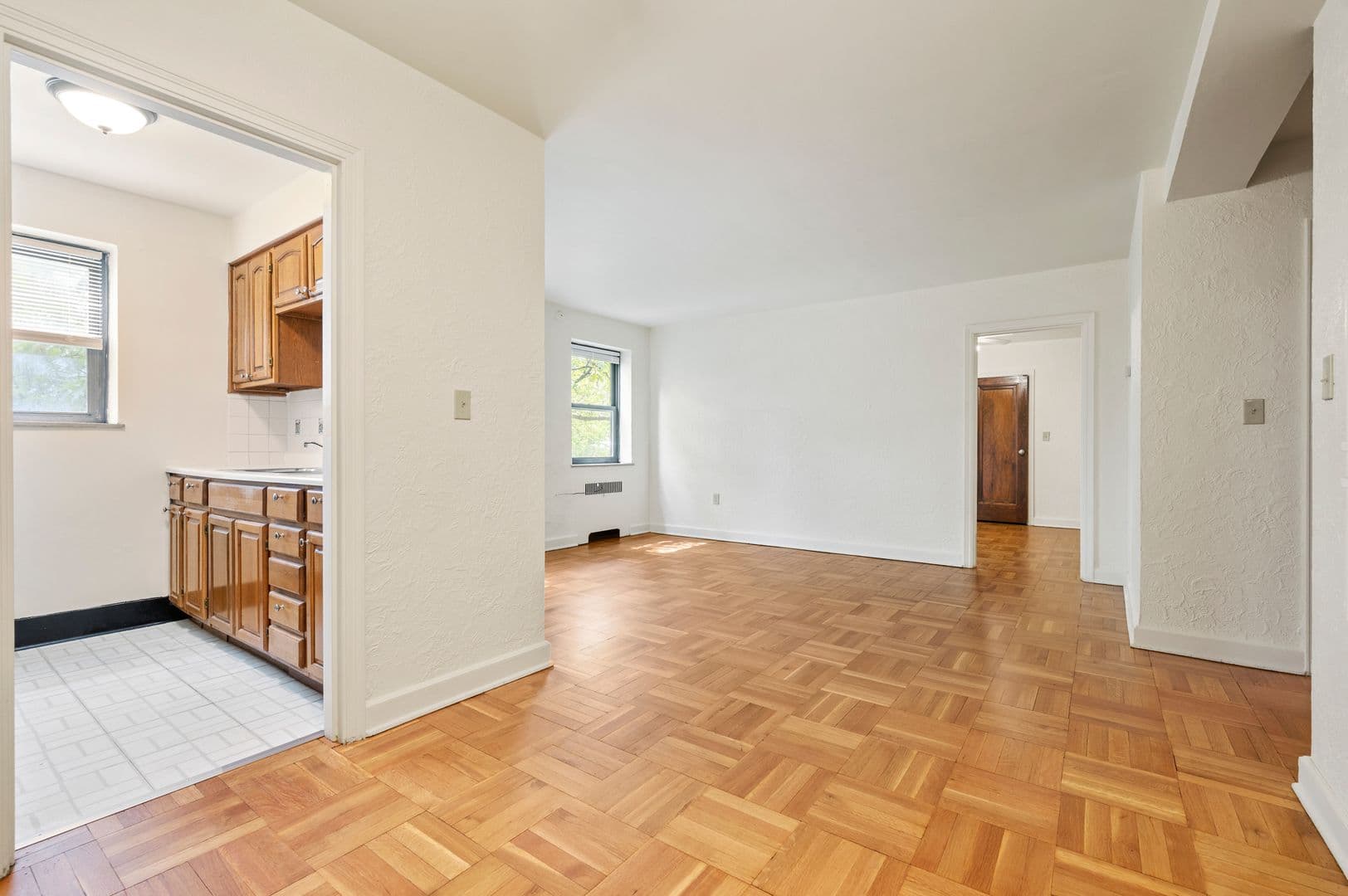Pittsburgh Apartment: 3336 Brownsville Rd