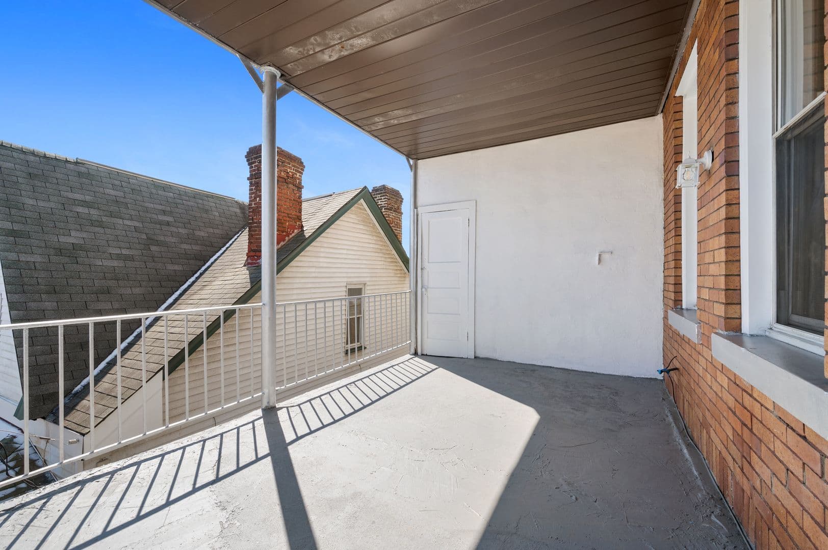 Pittsburgh Apartment: 701 Brownsville Rd