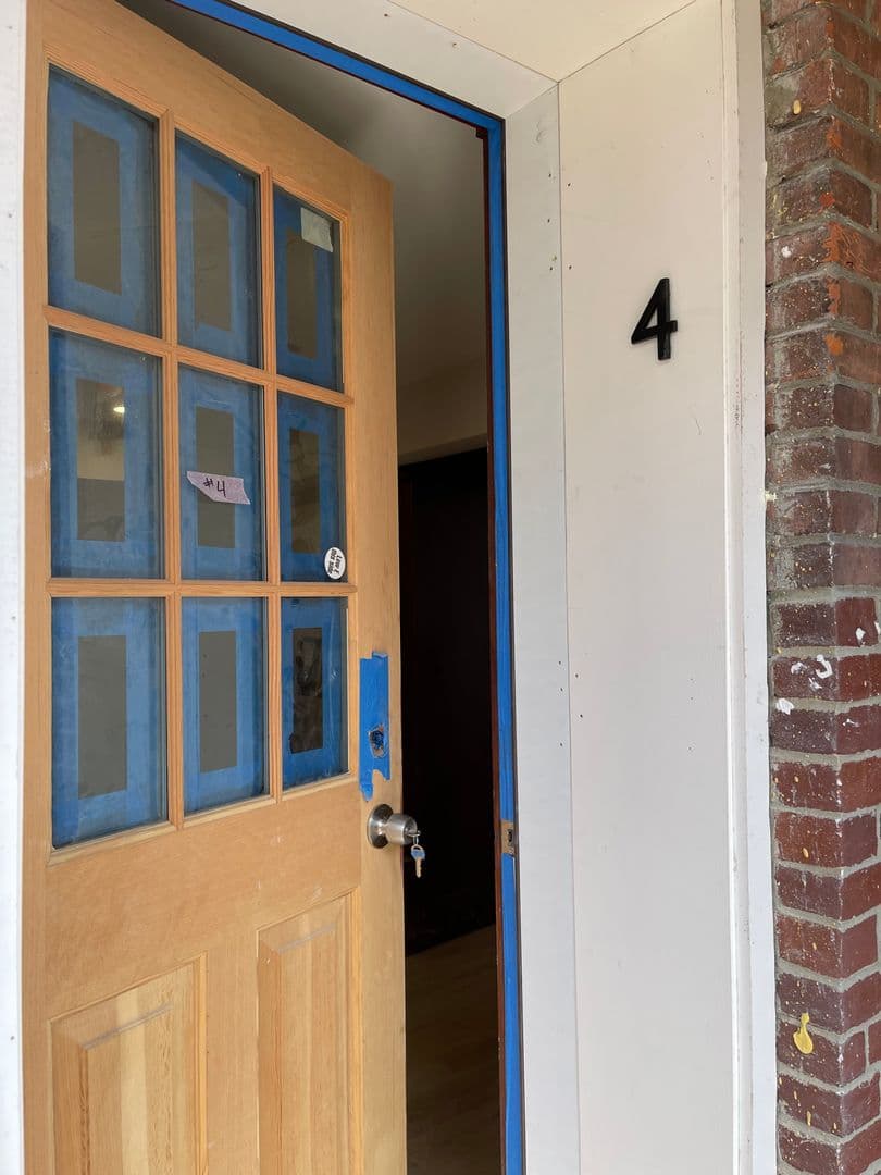 Leominster Apartment: 41 Summer St
