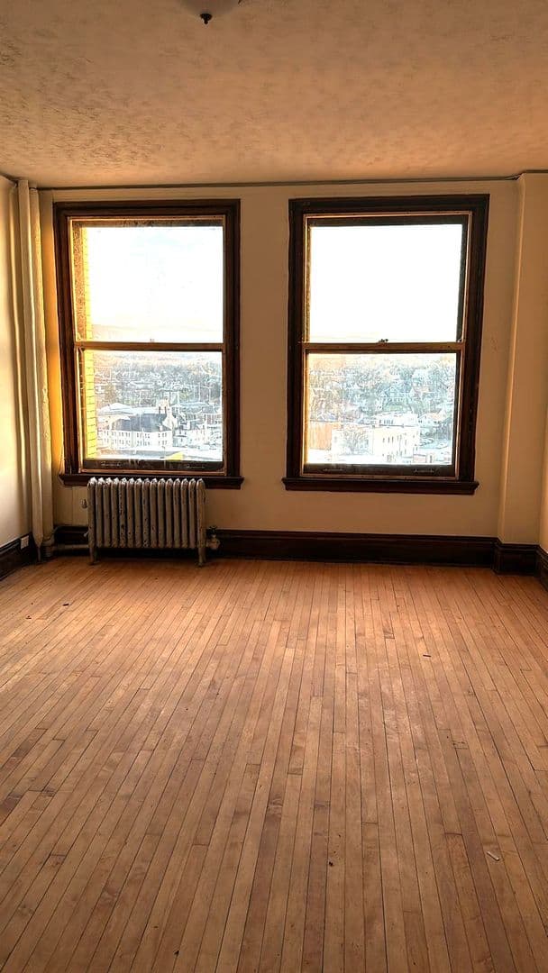 Uniontown Apartment: 48-52 W Main St