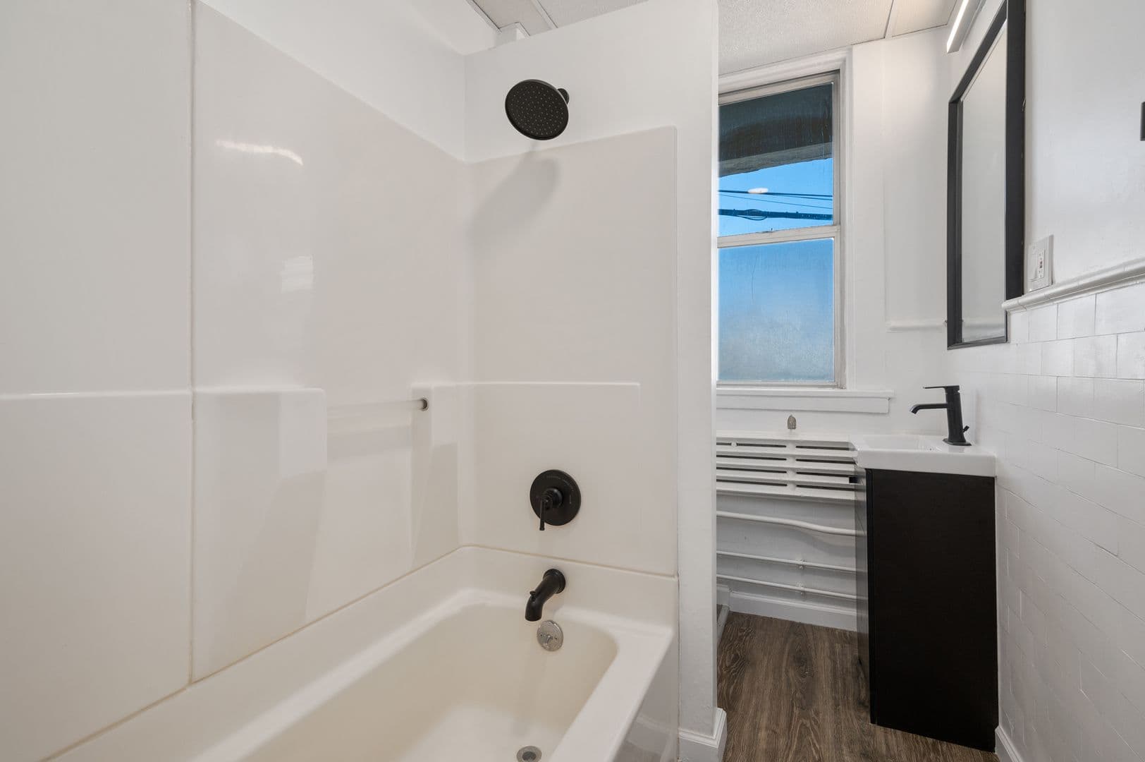 Pittsburgh Apartment: 701 Brownsville Rd