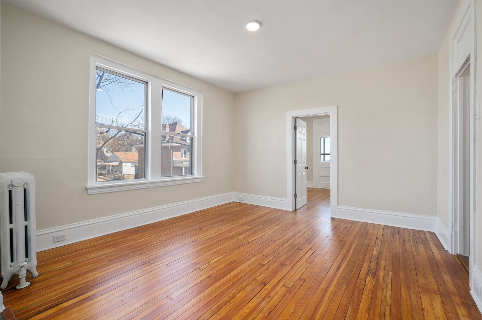 Pittsburgh Apartment: 701 Brownsville Rd