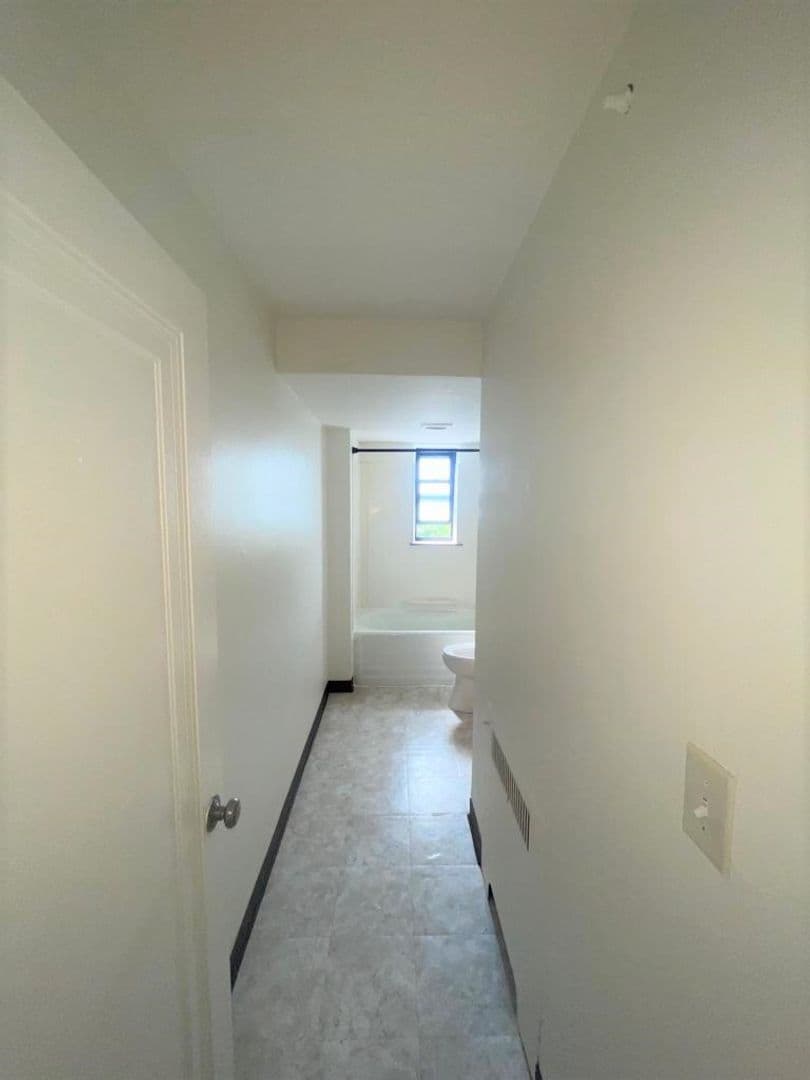 Pittsburgh Apartment: 3336 Brownsville Rd