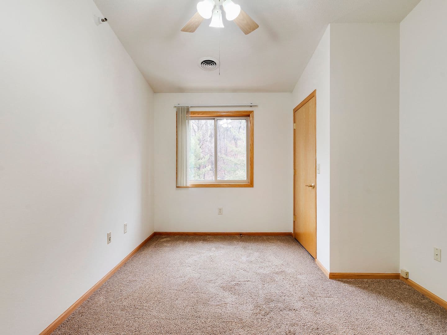 Onalaska Apartment: 135 Marcou Rd