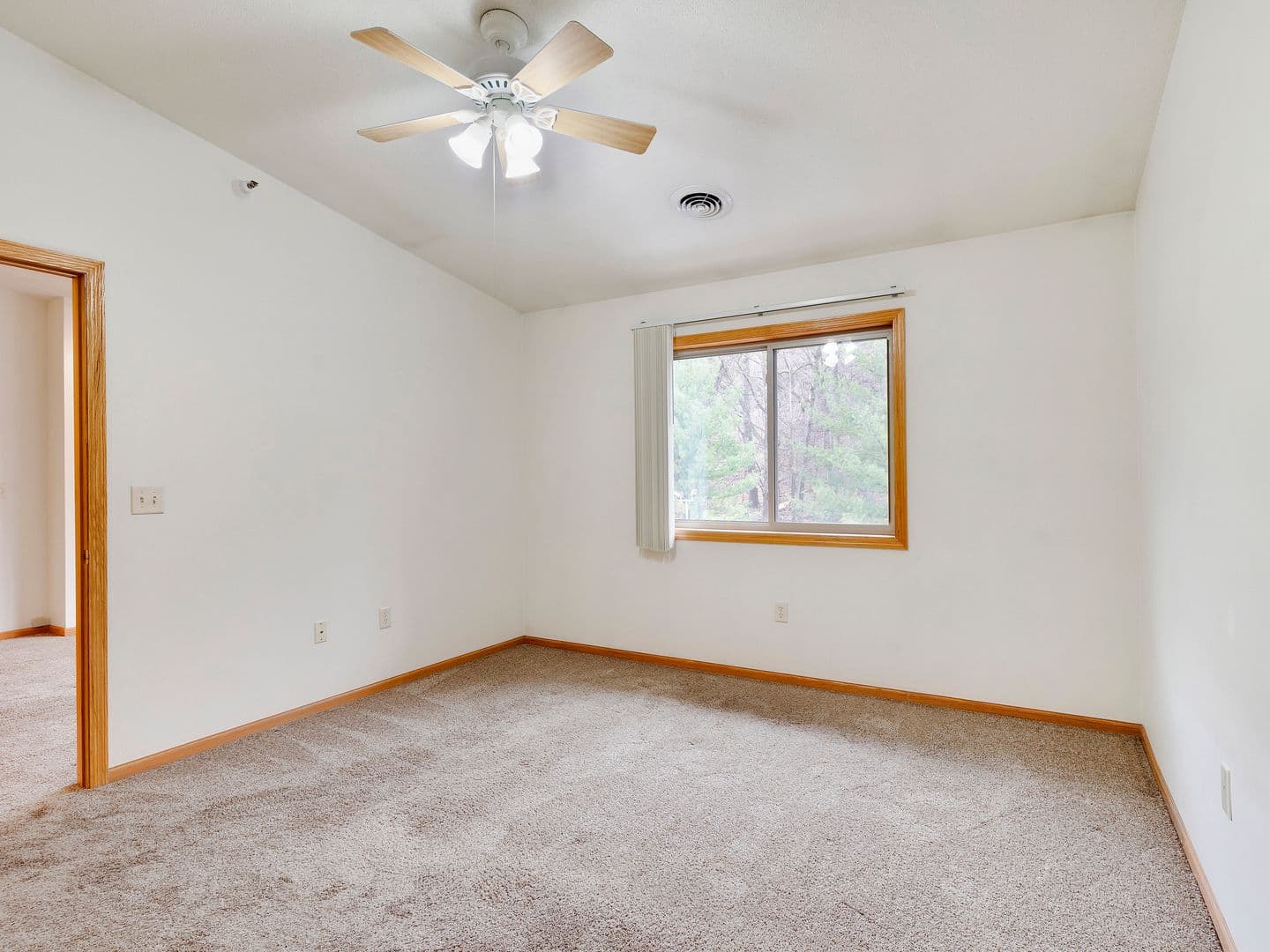 Onalaska Apartment: 135 Marcou Rd