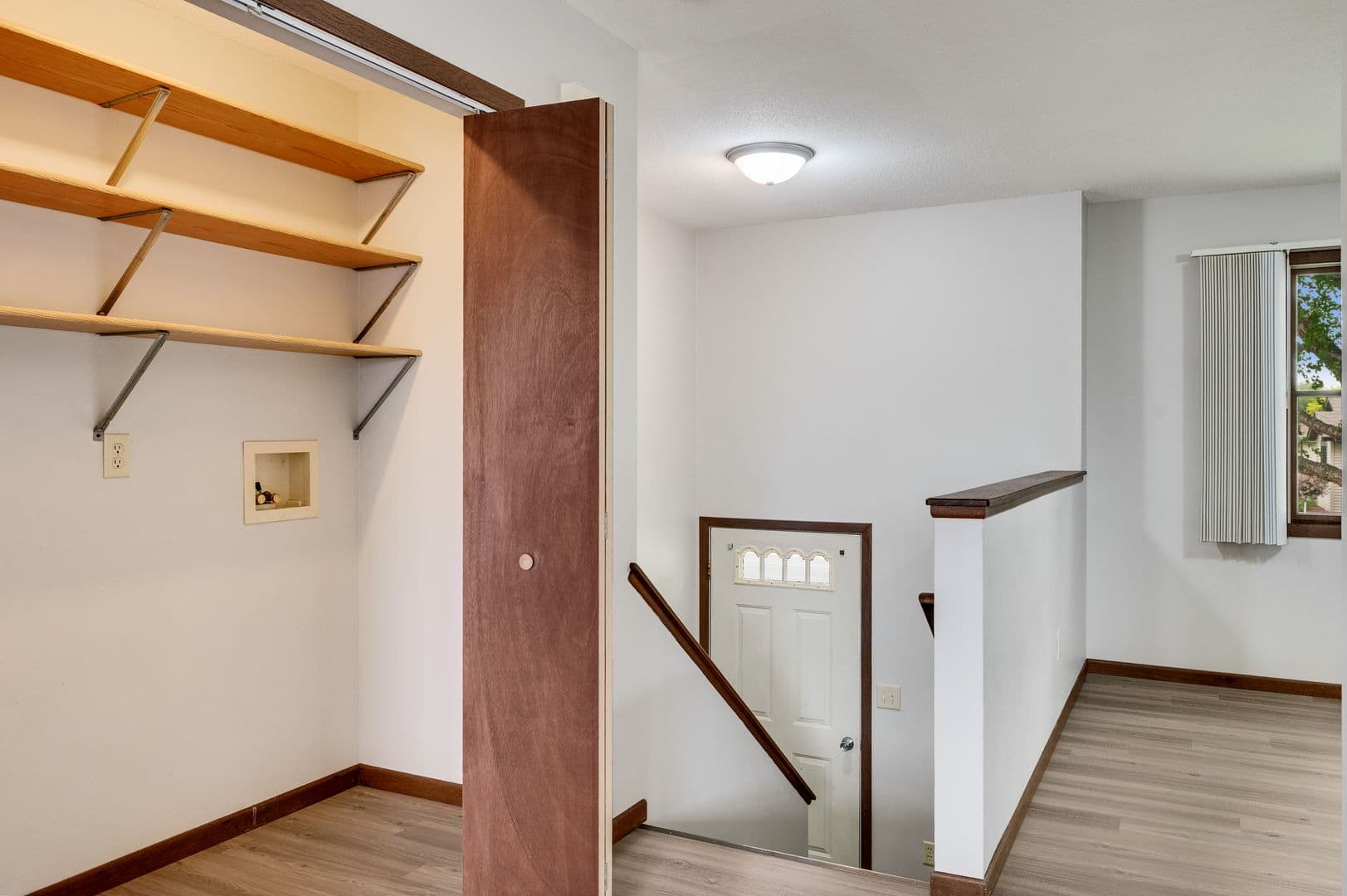 West Salem Apartment: 1225-1233 Branding Iron Rd