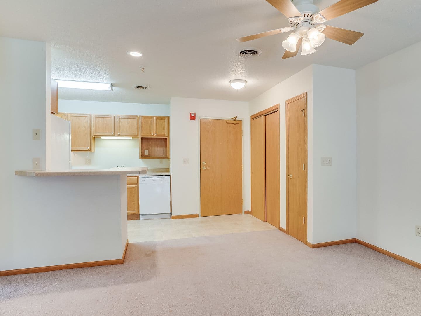 Onalaska Apartment: 135 Marcou Rd
