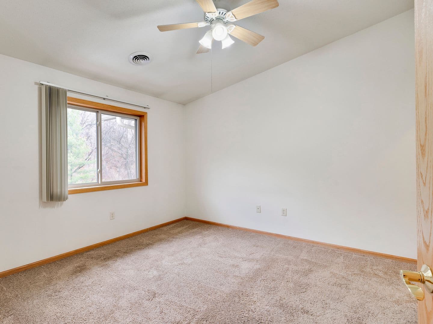 Onalaska Apartment: 135 Marcou Rd