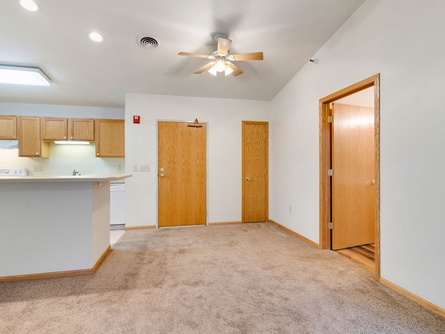 Onalaska Apartment: 135 Marcou Rd
