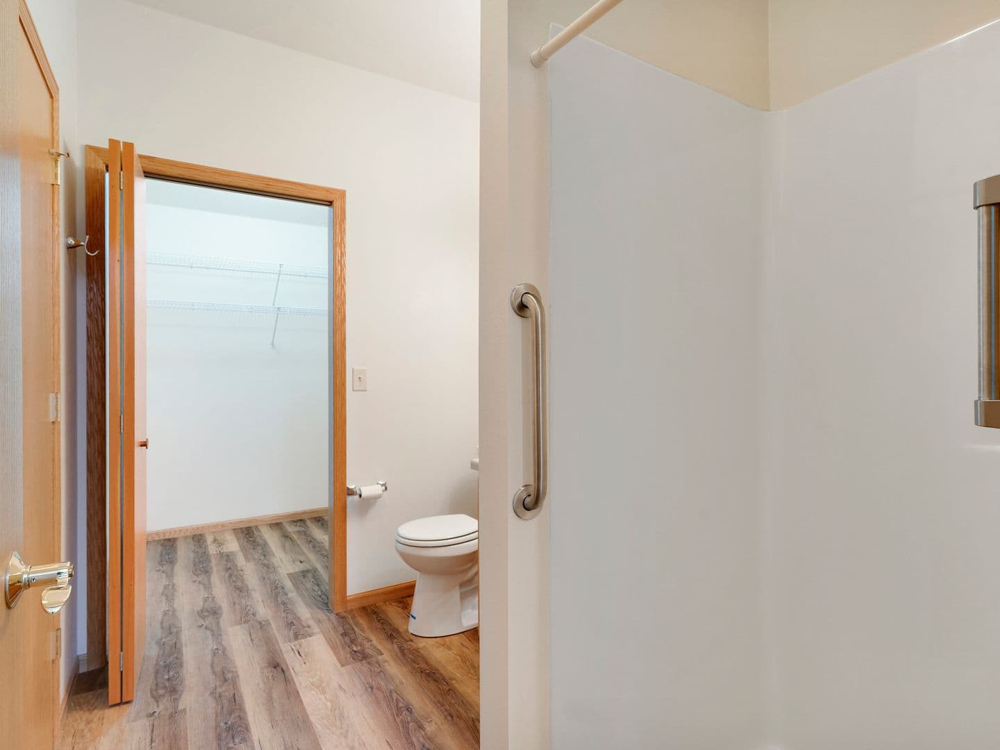 Onalaska Apartment: 135 Marcou Rd