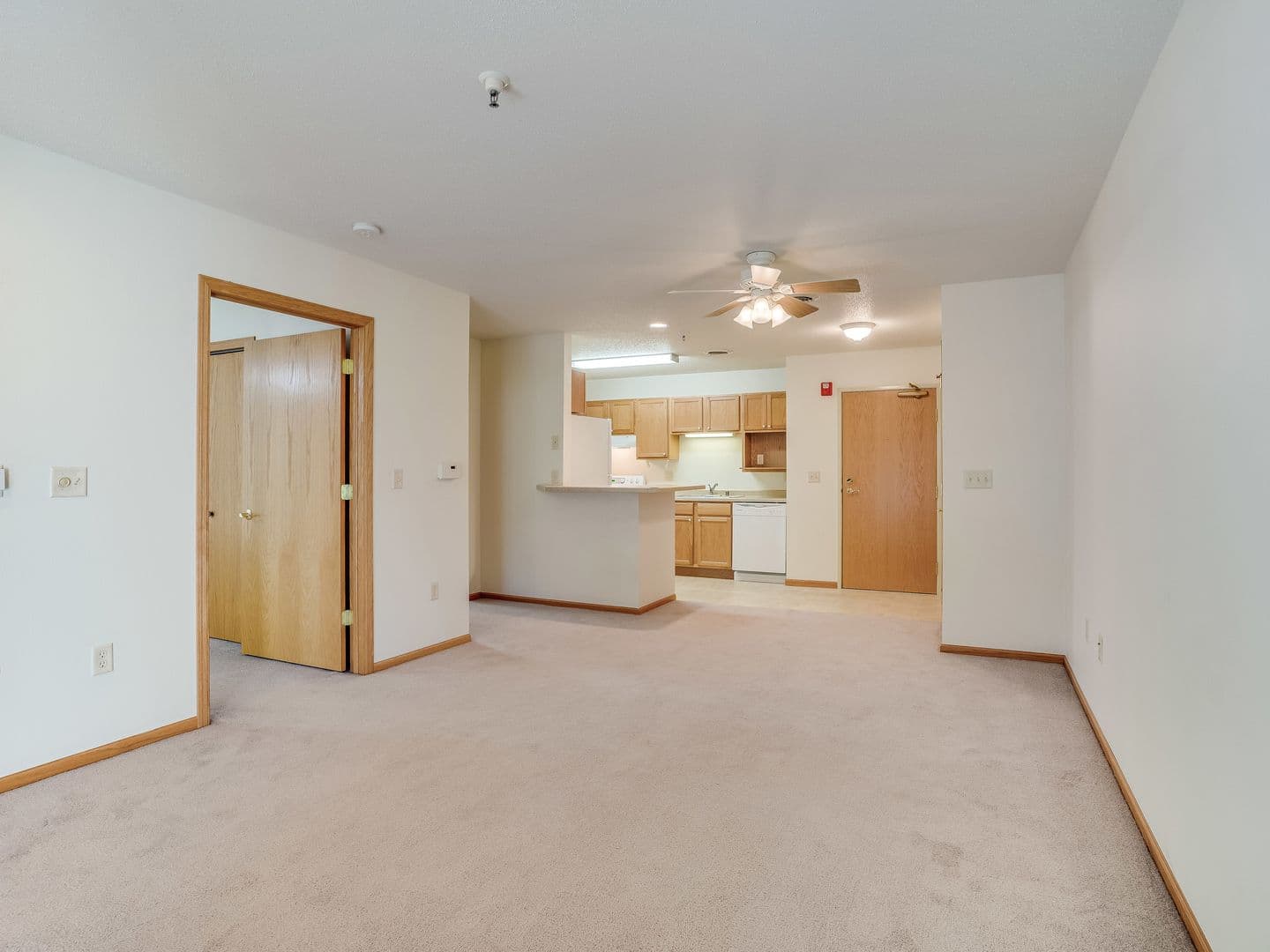 Onalaska Apartment: 135 Marcou Rd