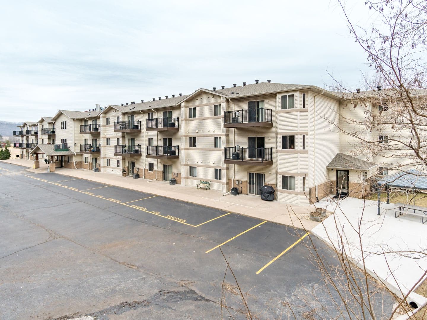 Onalaska Apartment: 135 Marcou Rd