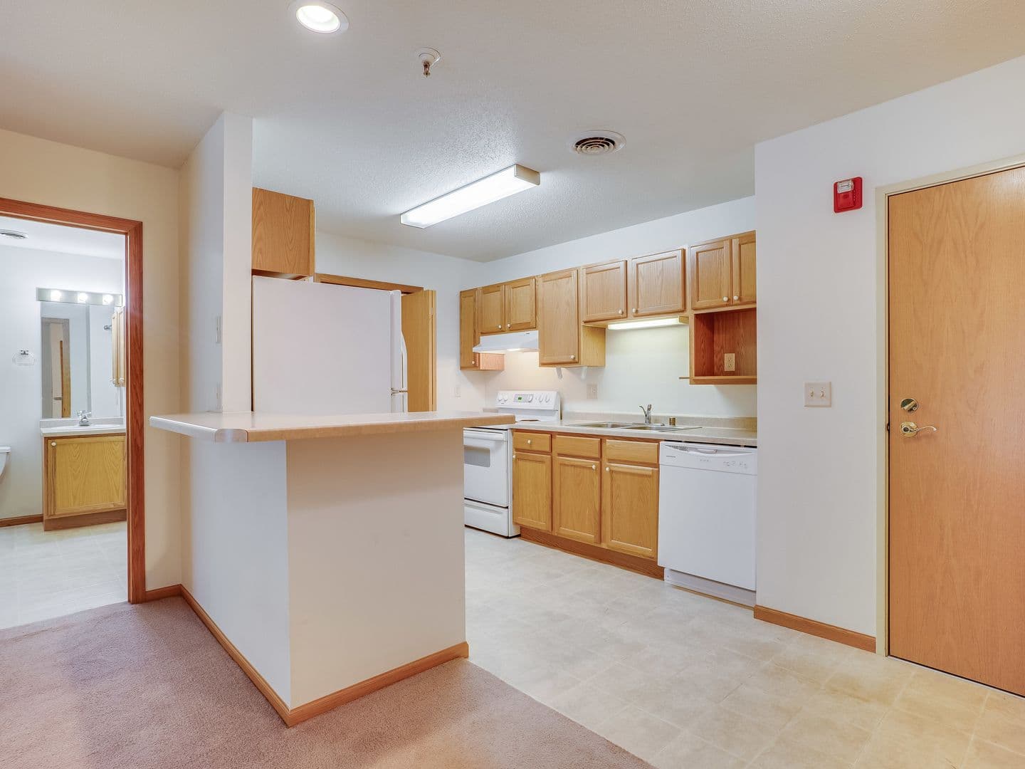 Onalaska Apartment: 135 Marcou Rd