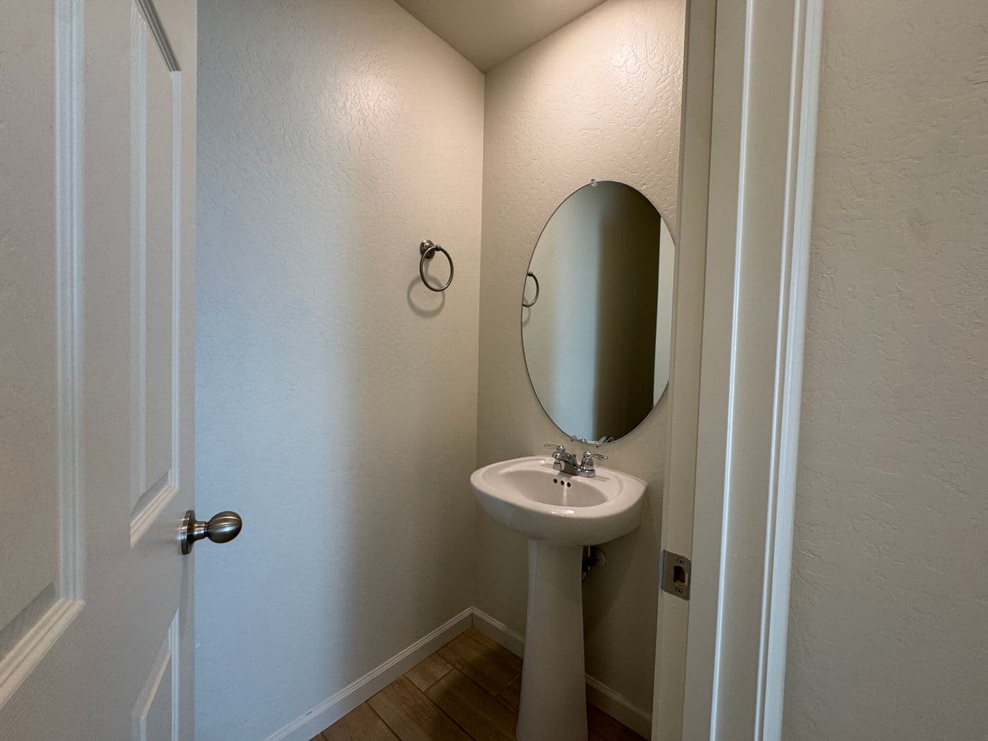 Fresno House: 6313 E. Meritage Drive